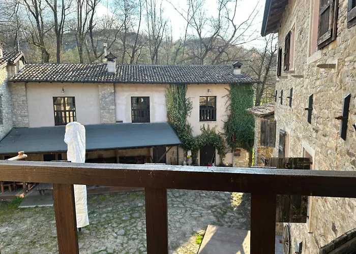 Mulino In Pietra Casina